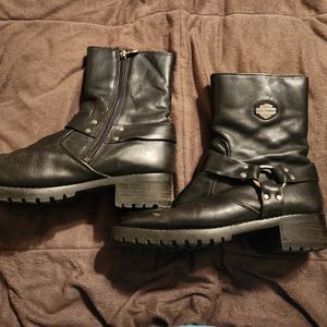 Womens Sz 8 black Harley Davidson boots